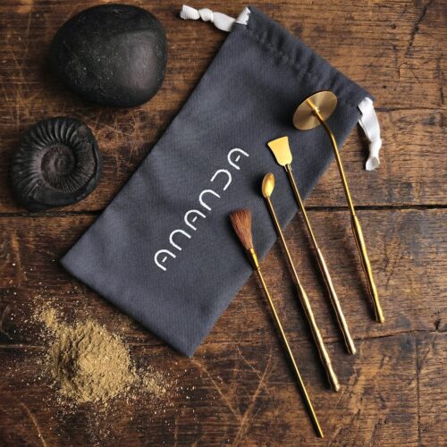 Набір інструментів для аромацеремоній